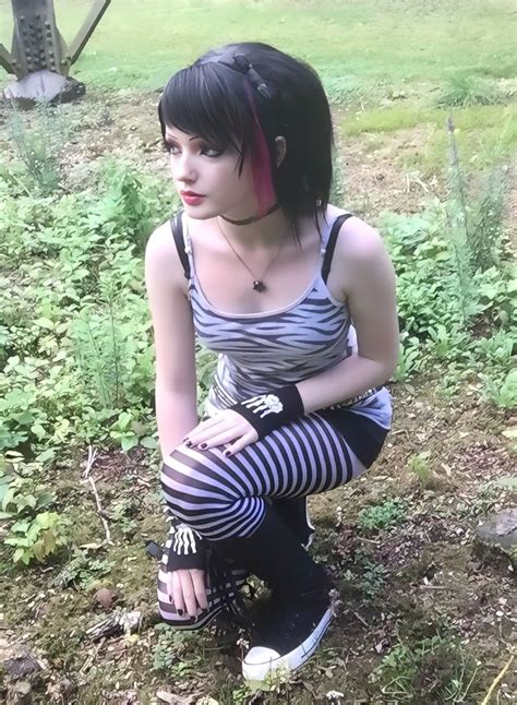 emo outfits 2000s|early 2000s emo background.